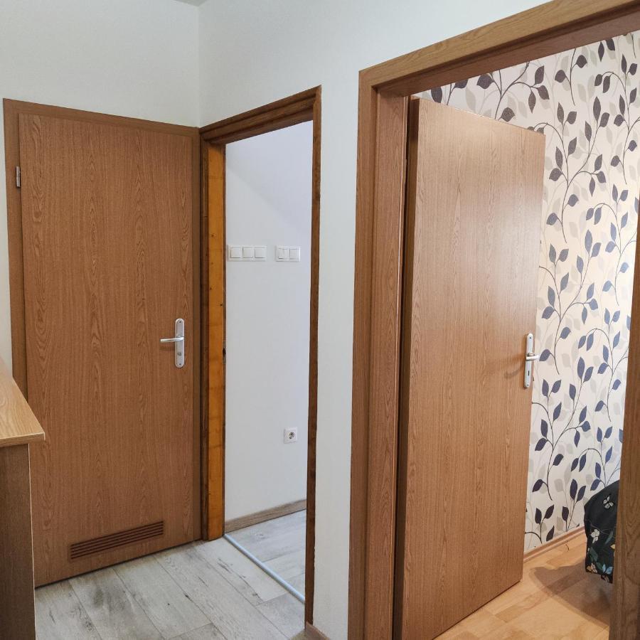 Dolce Zafir Apartman Apartment